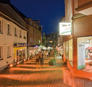 Stadtfest bei Nacht