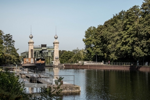 Ates Schiffshebewerk im Sommer
