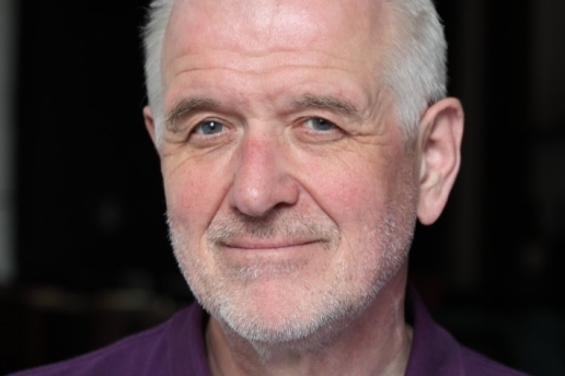 Porträtfoto des Historikers Dr. Volker Jakob